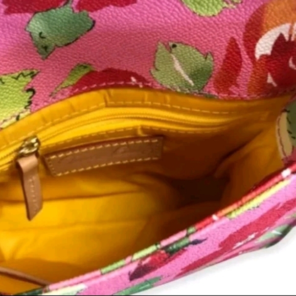 Dooney & Bourke Plumeria Floral Crossbody/Letter Carrier Bag NWT - Picture 2 of 6